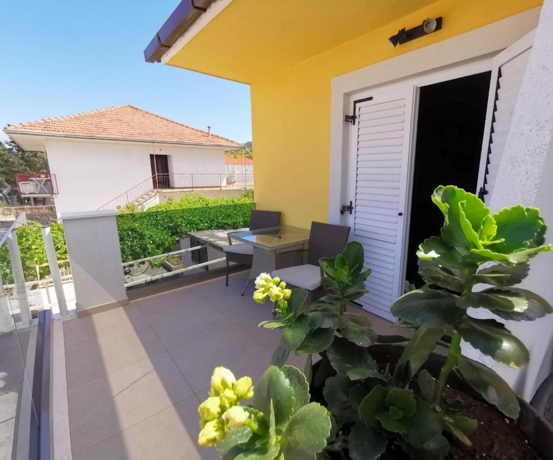 Jelsa View Apartments Εξωτερικό φωτογραφία